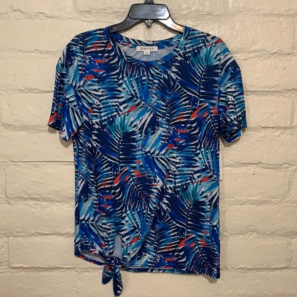 Onyx Tops - 💥3 for$30 Must bundle 3💥 items for discount.  ONYX